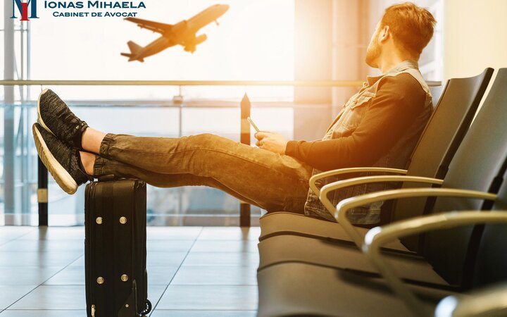 CJUE confirmă faptul că deteriorarea unei anvelope a unei aeronave din cauza unui şurub aflat pe pista de decolare sau de aterizare este o circumstanță extraordinară în temeiul Regulamentului (CE) nr. 261/2004